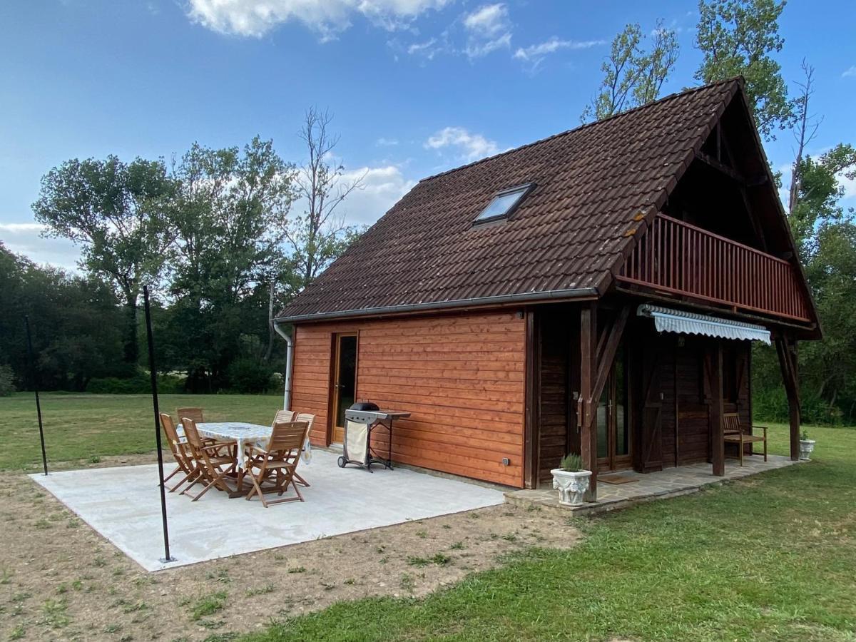 Le Chalet Limousin Folles Eksteriør billede